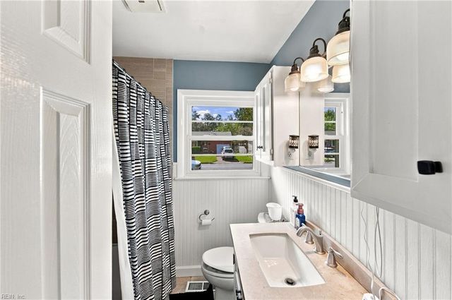13 Bedford CT, Hampton, VA 23664