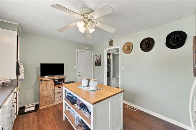 13 Bedford CT, Hampton, VA 23664