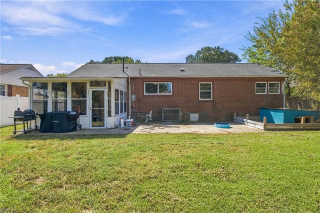 13 Bedford CT, Hampton, VA 23664