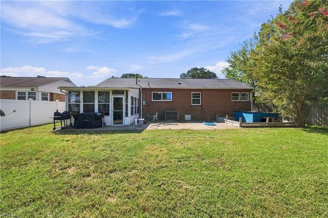 13 Bedford CT, Hampton, VA 23664