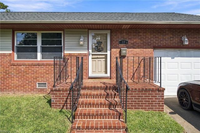 13 Bedford CT, Hampton, VA 23664