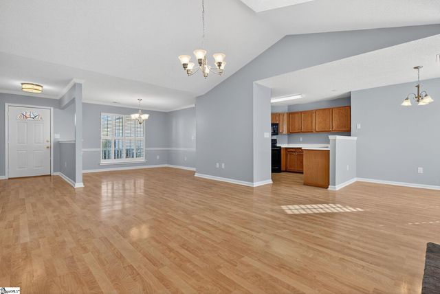 5 Hazelnut Court, Taylors, SC 29687