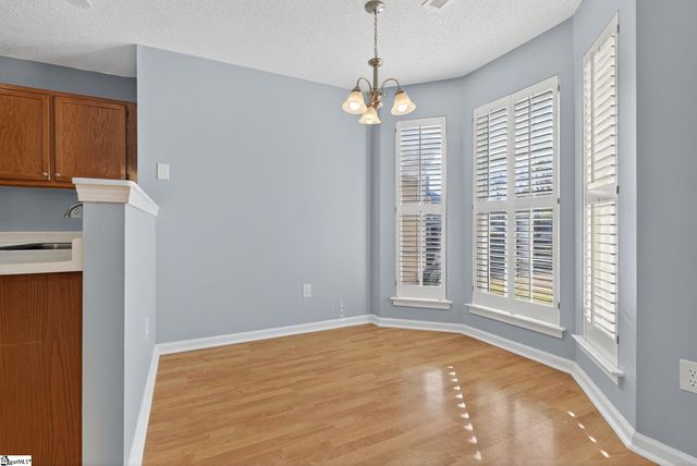 5 Hazelnut Court, Taylors, SC 29687