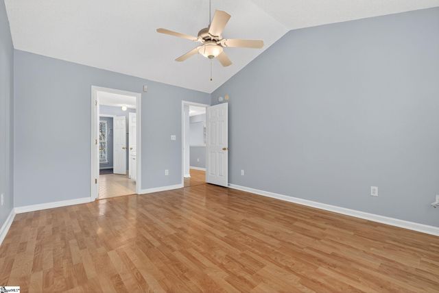 5 Hazelnut Court, Taylors, SC 29687