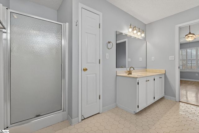 5 Hazelnut Court, Taylors, SC 29687