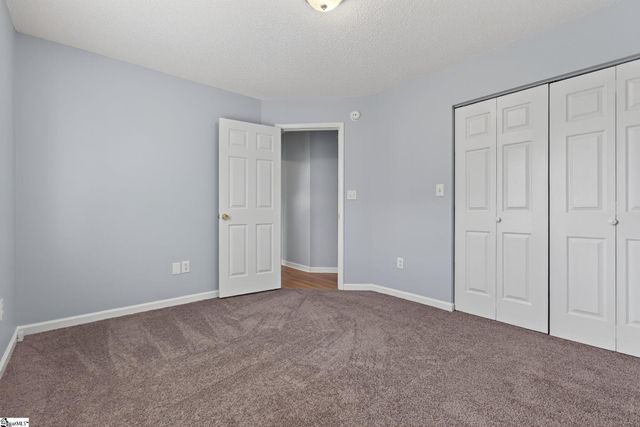 5 Hazelnut Court, Taylors, SC 29687