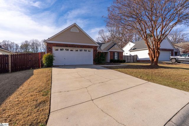 5 Hazelnut Court, Taylors, SC 29687