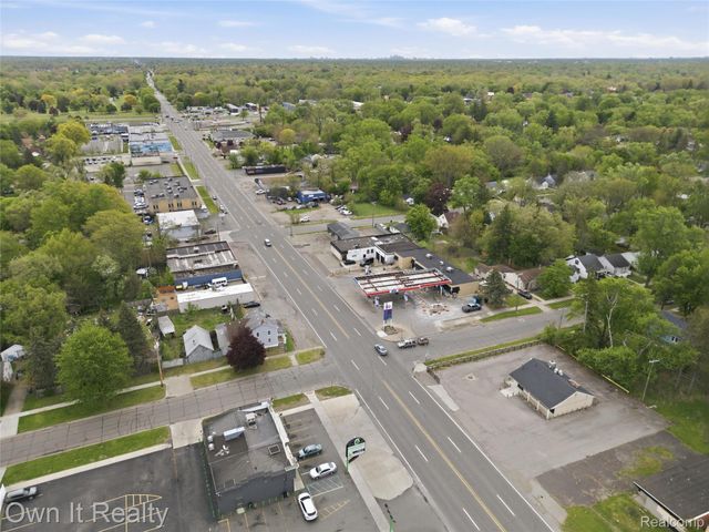 24611 W MCNICHOLS Road, Detroit, MI 48219