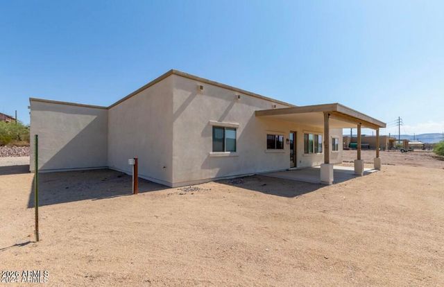 48126 N Coyote Pass Road, New River, AZ 85087