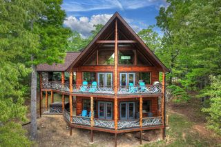 560 Endless View Road, Mineral Bluff, GA 30559
