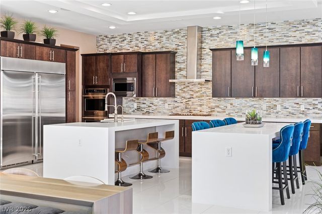 8188 Sweetwater Creek Way, Las Vegas, NV 89113