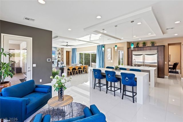 8188 Sweetwater Creek Way, Las Vegas, NV 89113