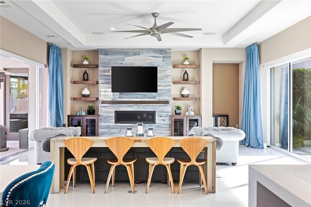 8188 Sweetwater Creek Way, Las Vegas, NV 89113