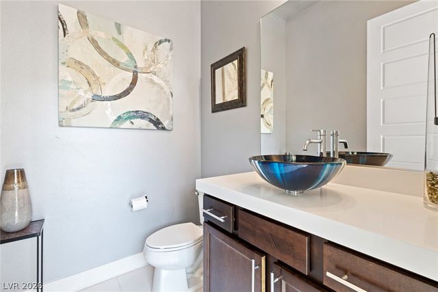 8188 Sweetwater Creek Way, Las Vegas, NV 89113