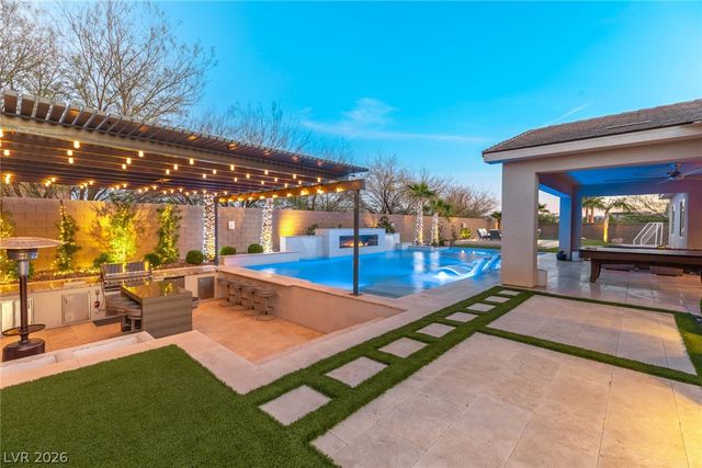 8188 Sweetwater Creek Way, Las Vegas, NV 89113