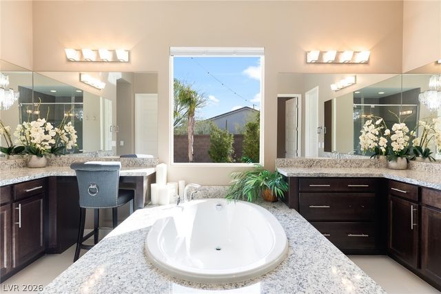 8188 Sweetwater Creek Way, Las Vegas, NV 89113