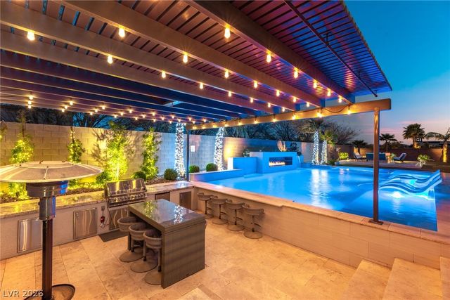 8188 Sweetwater Creek Way, Las Vegas, NV 89113