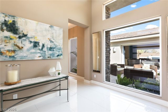 8188 Sweetwater Creek Way, Las Vegas, NV 89113