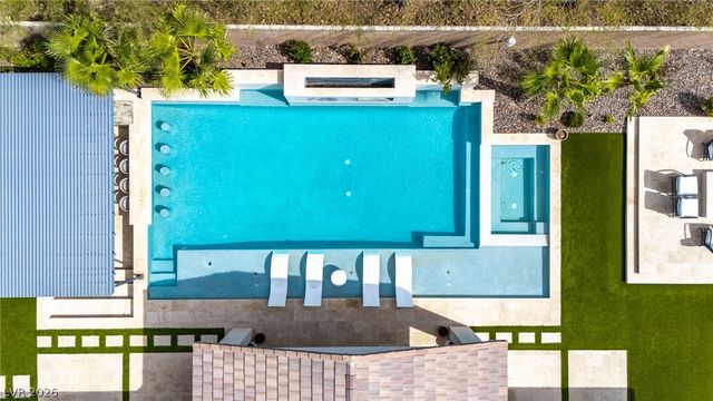 8188 Sweetwater Creek Way, Las Vegas, NV 89113