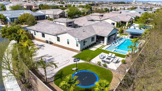 8188 Sweetwater Creek Way, Las Vegas, NV 89113