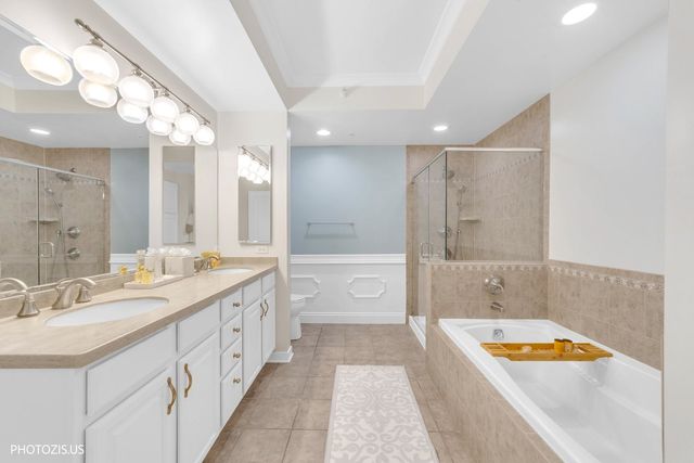425 Benjamin Drive 302, Vernon Hills, IL 60061
