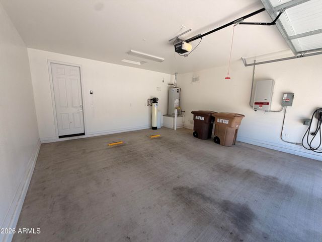 25549 N 104TH Drive, Peoria, AZ 85383