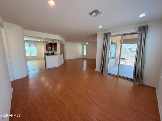 25549 N 104TH Drive, Peoria, AZ 85383