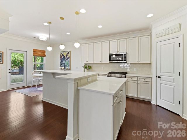 6024 Union Pacific Avenue, Charlotte, NC 28210