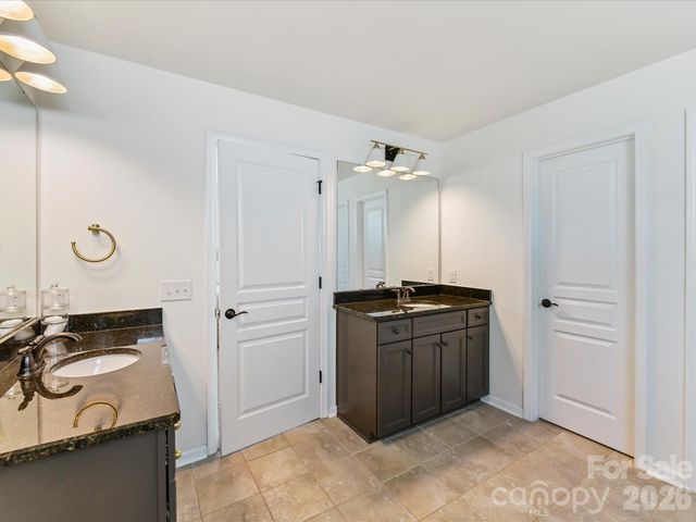 6024 Union Pacific Avenue, Charlotte, NC 28210