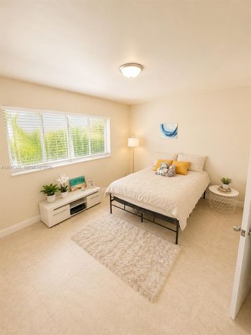270 E Layne Blvd 110, Hallandale Beach, FL 33009