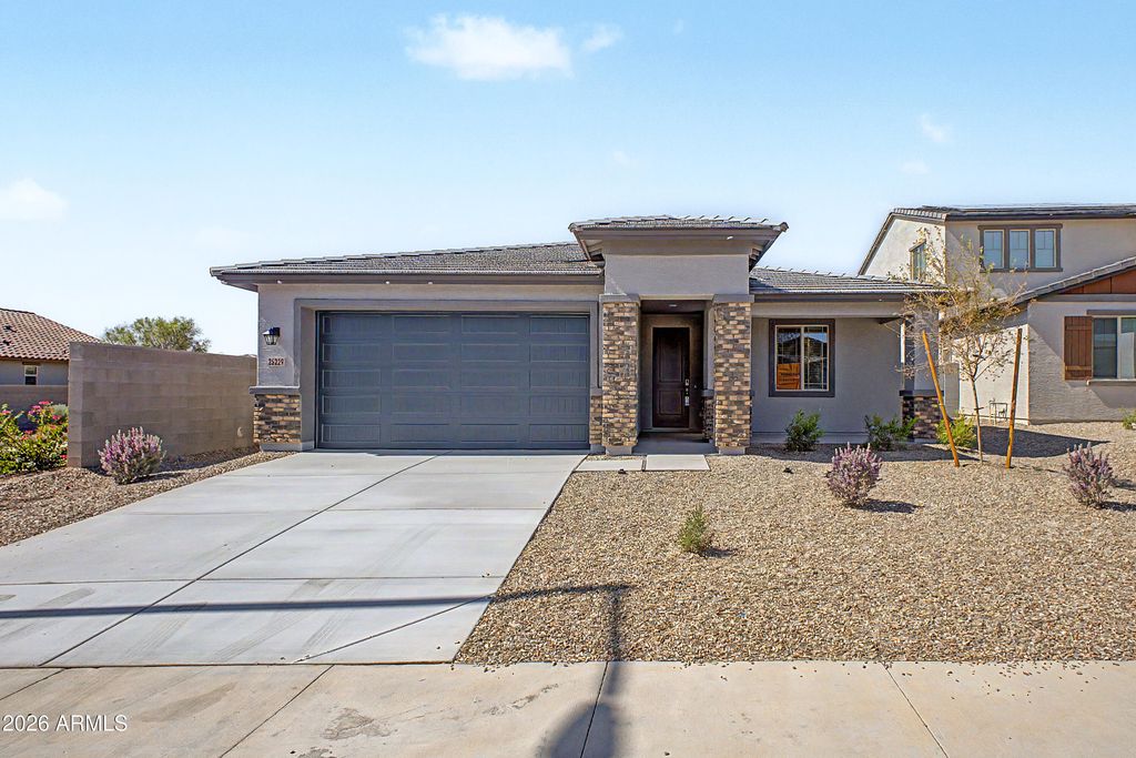 25229 W LA SALLE Street, Buckeye, AZ 85326 — photo 2