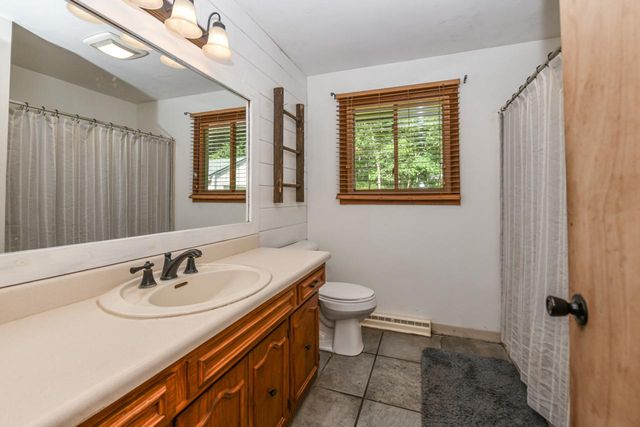 N6089 Lyons ROAD, Burlington, WI 53105