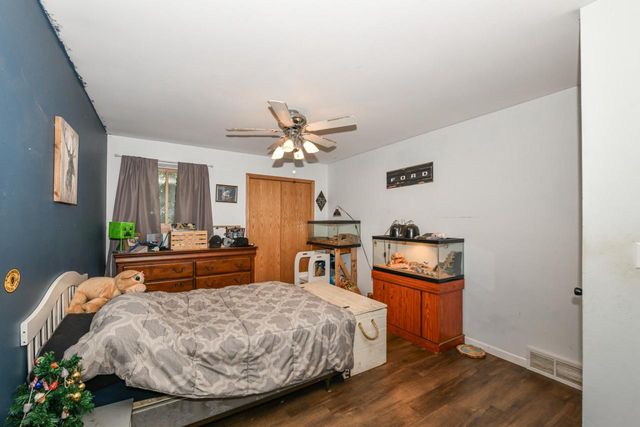 N6089 Lyons ROAD, Burlington, WI 53105