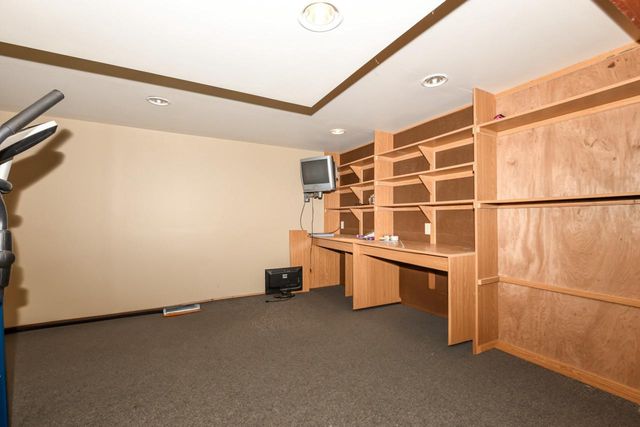 N6089 Lyons ROAD, Burlington, WI 53105