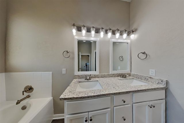 3218 Clayton Terrace Drive, Missouri City, TX 77459