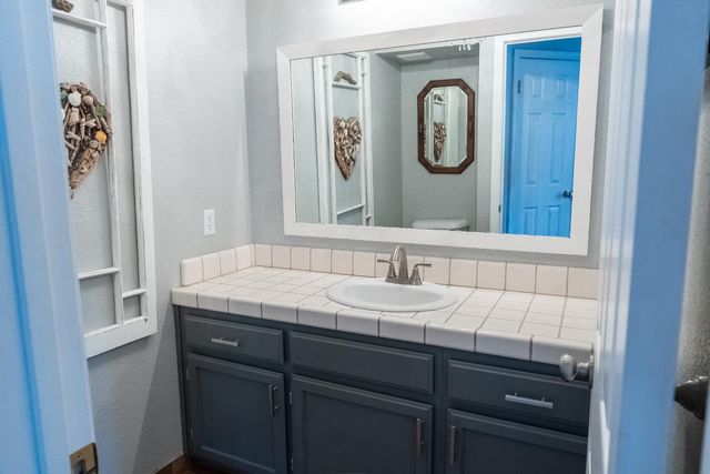 5201 Bora Ct, Salida, CA 95368