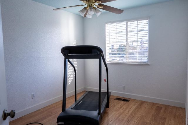 5201 Bora Ct, Salida, CA 95368