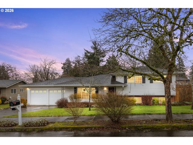 1744 Ne 153RD Pl, Portland, OR 97230