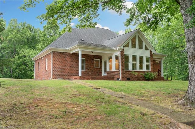 144 Pine Ridge Road, Lexington, NC 27295