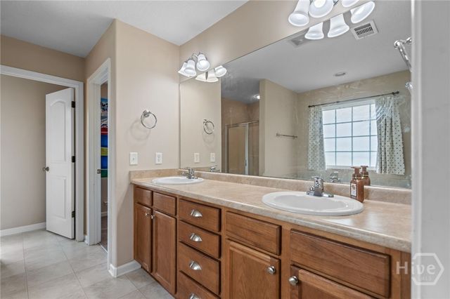 197 Parker Lane, Richmond Hill, GA 31324