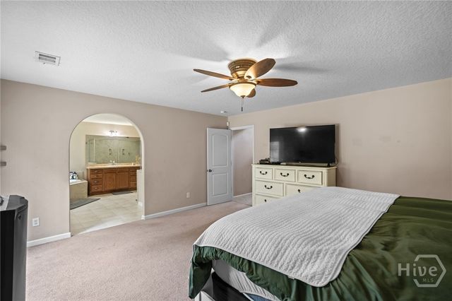 197 Parker Lane, Richmond Hill, GA 31324