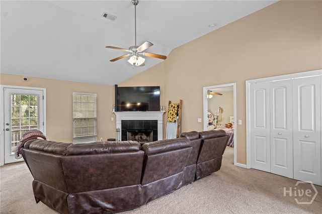 197 Parker Lane, Richmond Hill, GA 31324