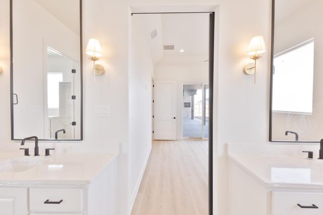 1087 Deuce of Hearts, Tahoka, TX 79373