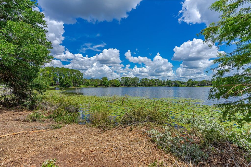 Image 14 of property listing at TWIN OAK STREET, Deltona, FL 32725