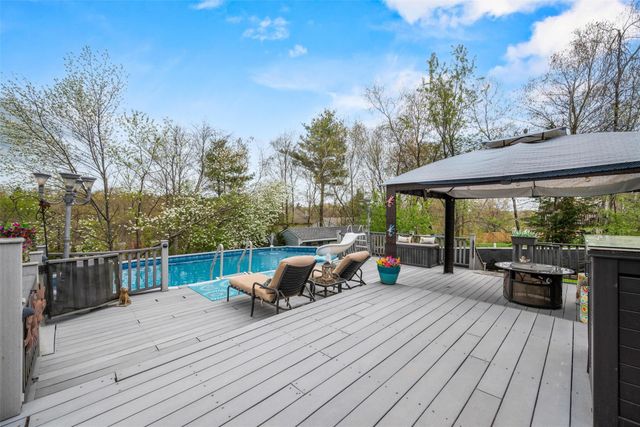 26 Straight Path, Rock Hill, NY 12775
