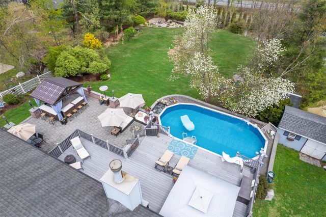 26 Straight Path, Rock Hill, NY 12775