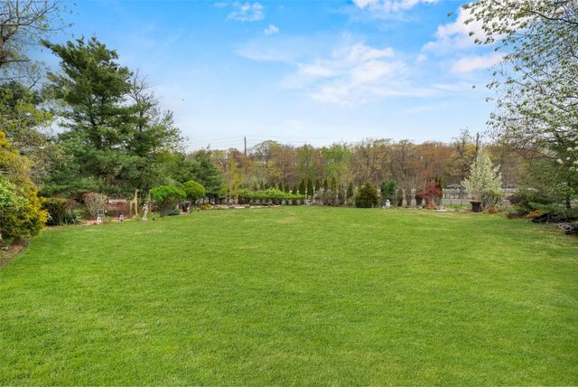 26 Straight Path, Rock Hill, NY 12775