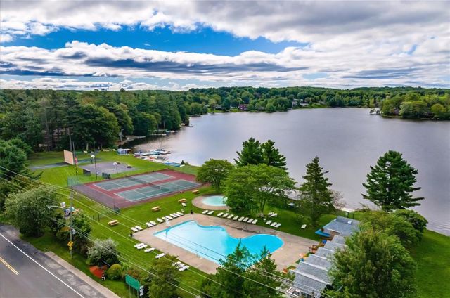 26 Straight Path, Rock Hill, NY 12775