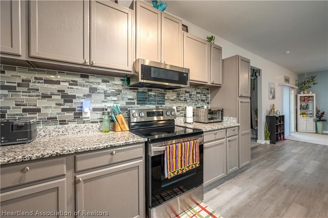182 Woodstork Way, Frostproof, FL 33843
