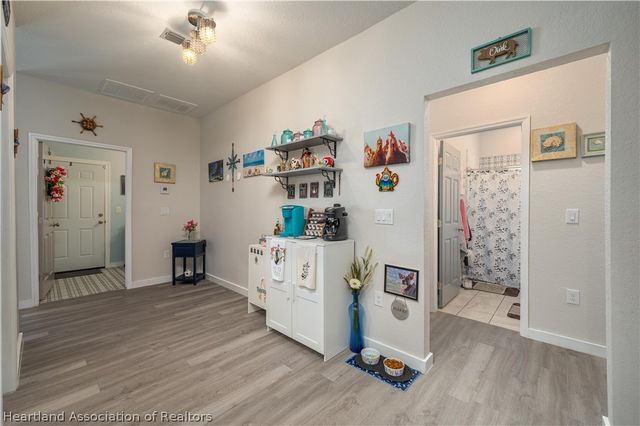 182 Woodstork Way, Frostproof, FL 33843